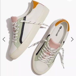 NEW Madewell sidewalk low top sneakers in leather and suede. Size 8